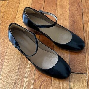 A.P.C. Black Mary Jane Leather D’Orsay Heels. 38. Very good used condition.